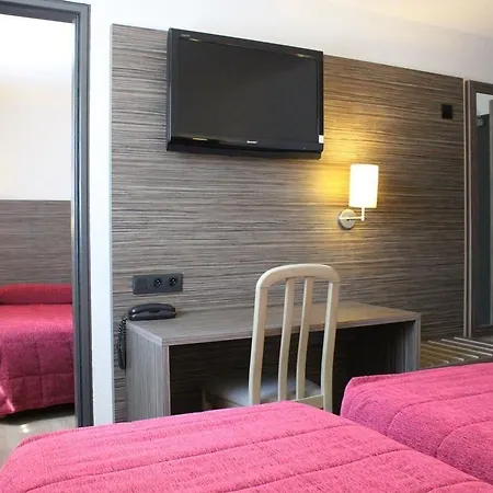 The Originals City, Angers Sud, Le Village 49 Les Ponts-de-Ce