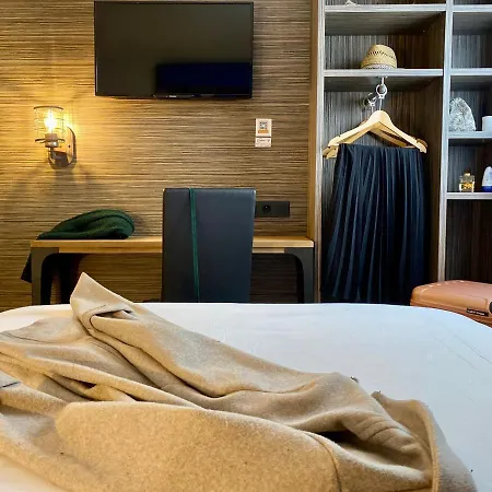 Hotel The Originals City, Angers Sud, Le Village 49 Les Ponts-de-Ce