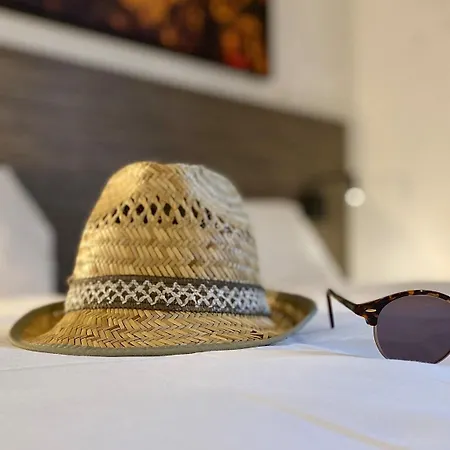 Hotel The Originals City, Angers Sud, Le Village 49