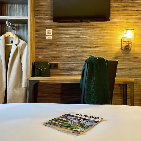 Hotel The Originals City, Angers Sud, Le Village 49 Les Ponts-de-Ce