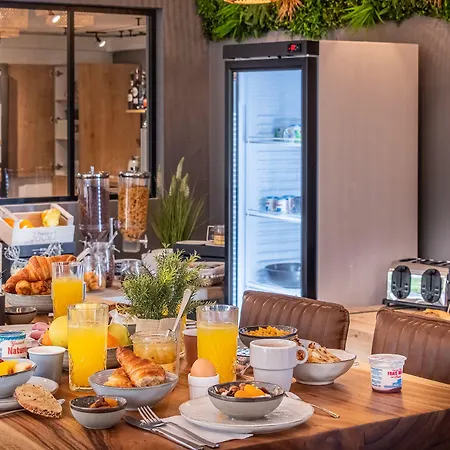 Hotel Sure By Western Angers Sud 3*