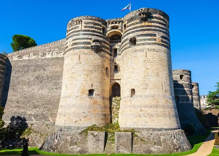 The Originals City, Angers Sud, Le Village 49 Hotel Les Ponts-de-Ce