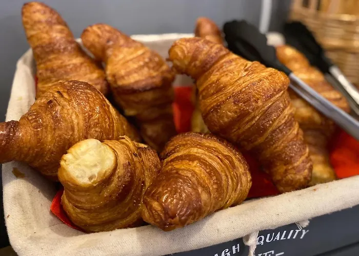 The Originals City, Angers Sud, Le Village 49 Hotel Les Ponts-de-Cé