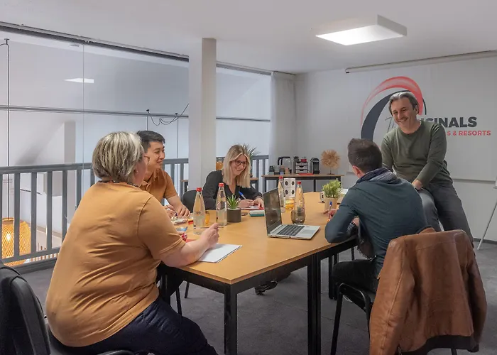 Hotel The Originals City, Angers Sud, Le Village 49