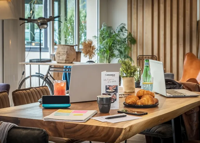 Hotel The Originals City, Angers Sud, Le Village 49